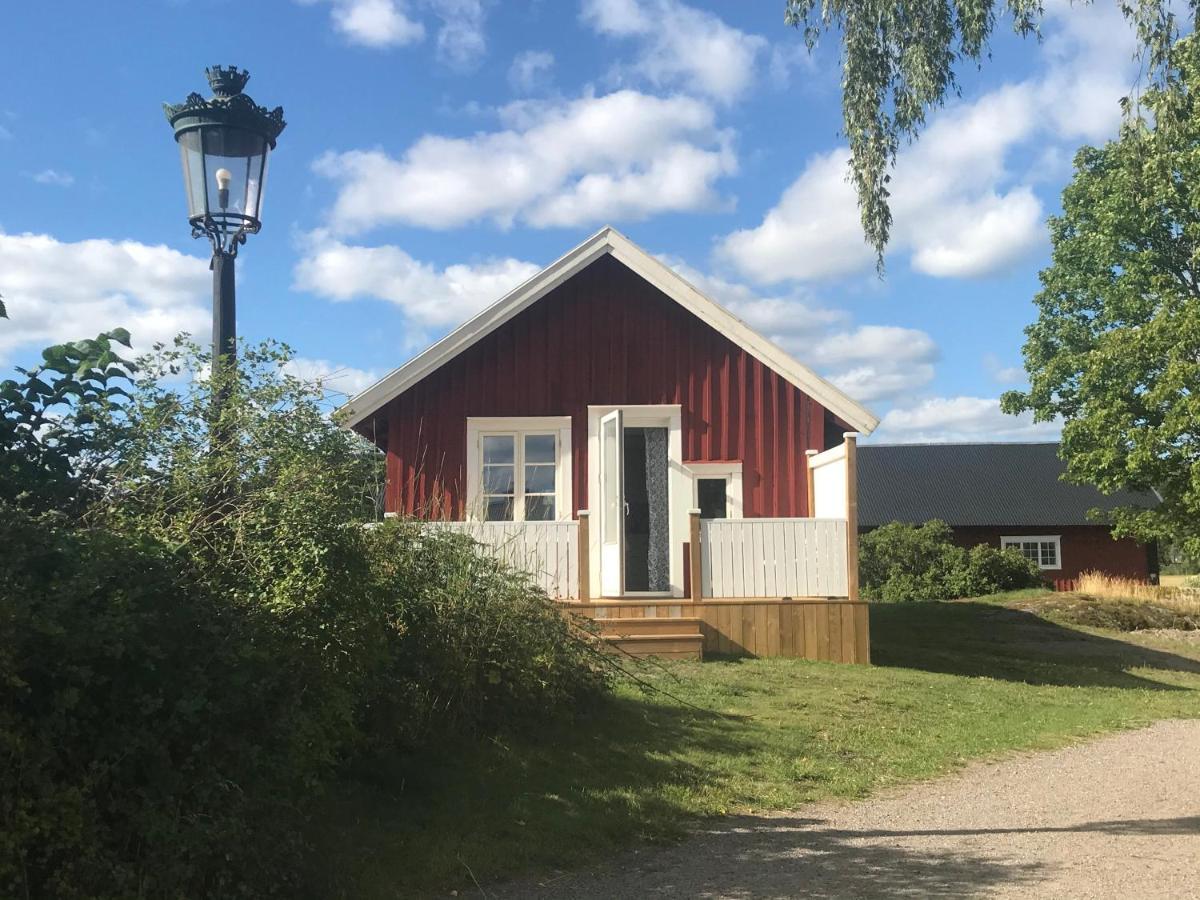 Nice Holiday House At Horse Farm With Lake And Sauna Holo  Екстер'єр фото